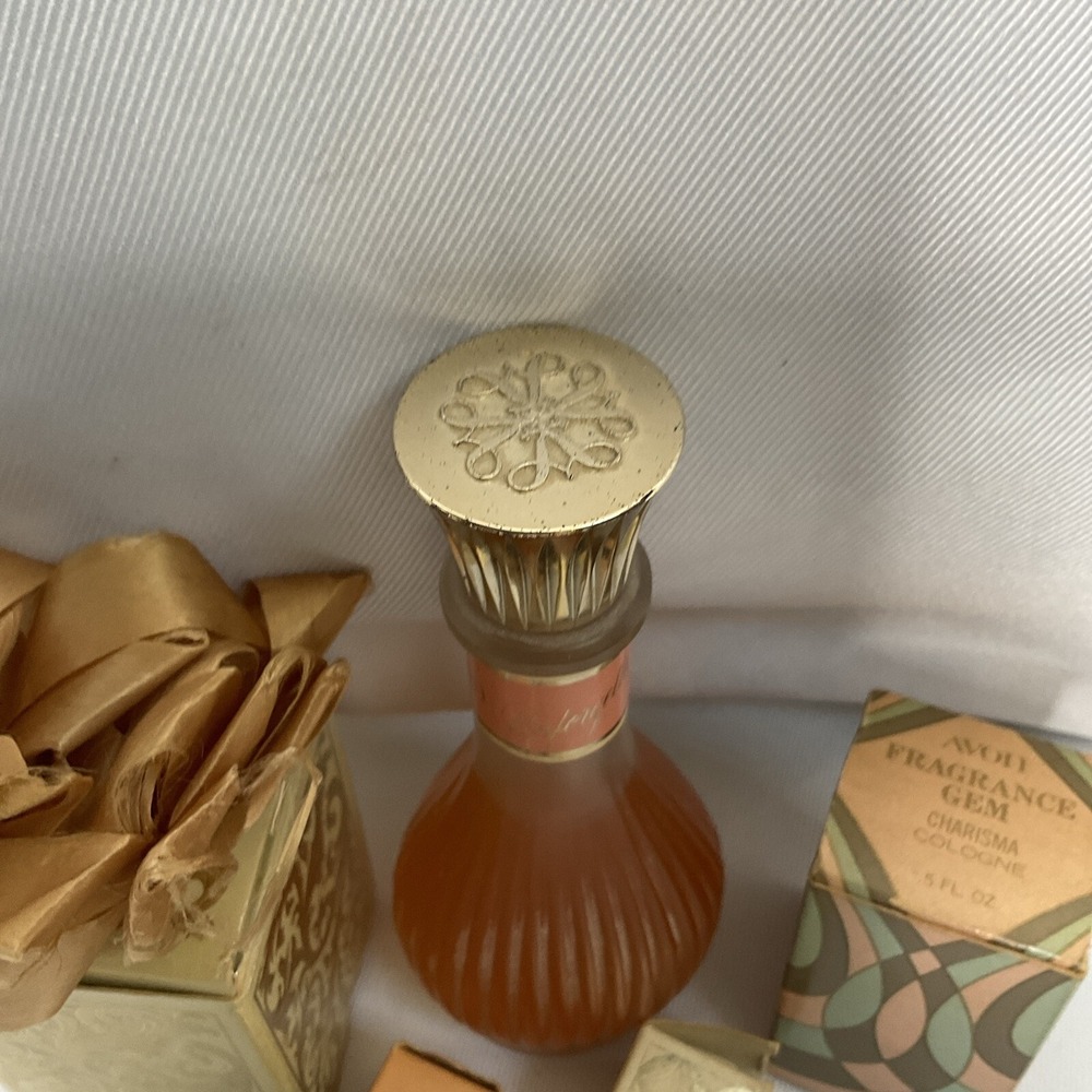 Vintage Avon Lot Elusive Charisma Unforgettable Concealer Here's My Heart - Picture 6 of 16